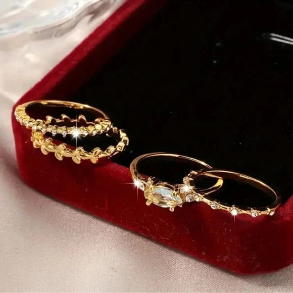 2 LEFT! 4 Piece Gold Zirconia Plated Rhinestone Ring Set - Picture 4 of 5